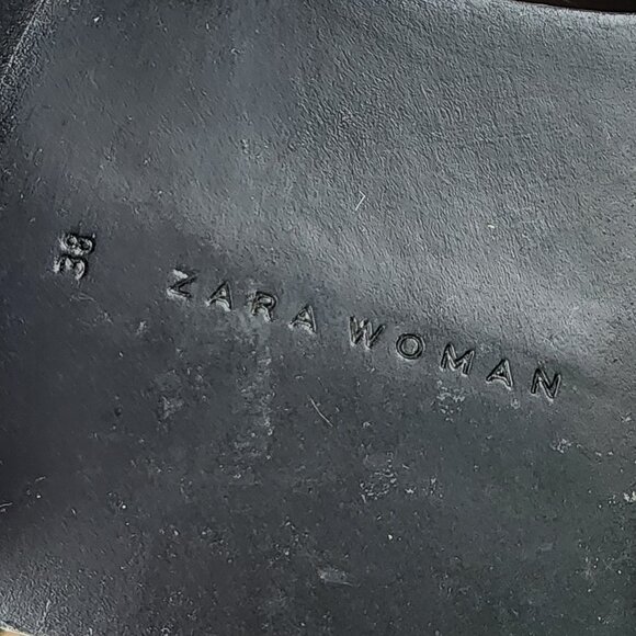 Zara Woman Chelsea Black Ankle Quilted Booties Size 38 - Picture 6 of 10